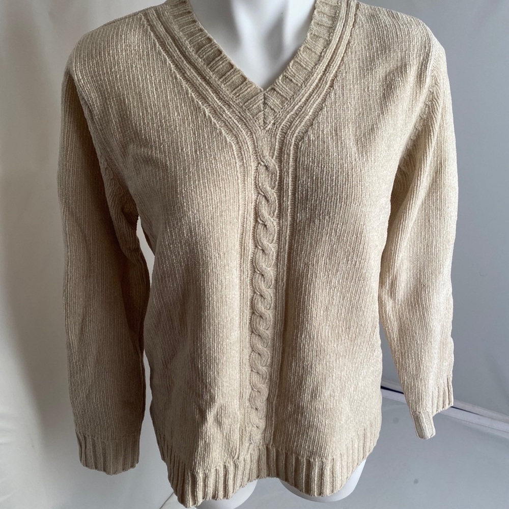 Express Y2K beige chenille v-neck sweater M